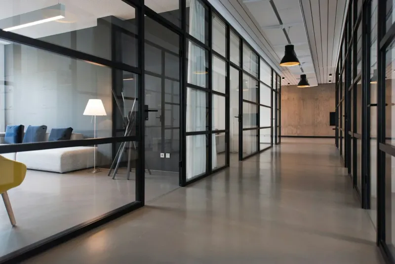 Ofis temizliği için temsilî bir çalışma alanı